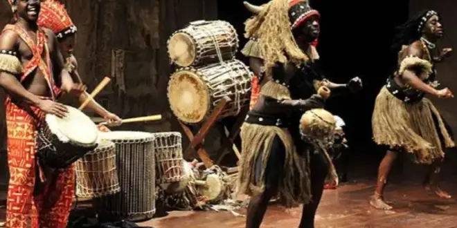 Eksplorasi Kekayaan Seni Tari dan Iringan Musiknya di Afrika